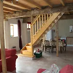 At Le Prielle Nyaraló