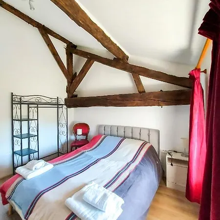 Holiday home At Le Prielle *