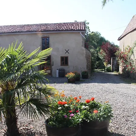 At Le Prielle Сasa de vacaciones *