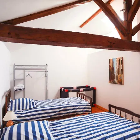 Сasa de vacaciones At Le Prielle *