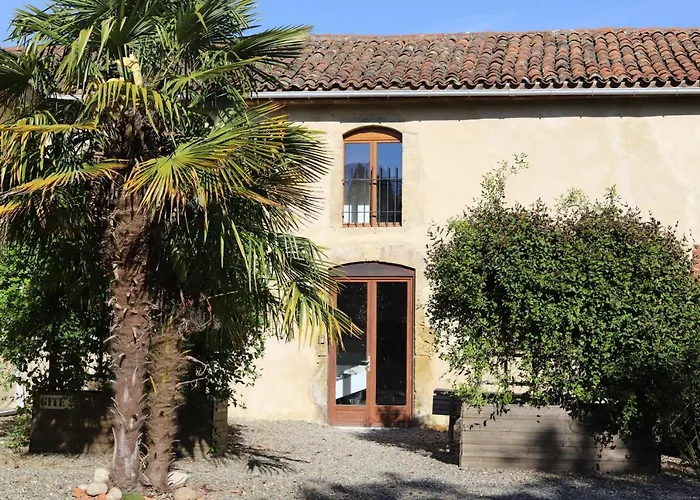 At Le Prielle בית נופש