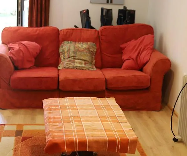 At Le Prielle בית נופש Madiran