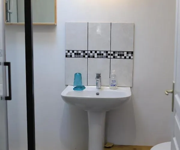 בית נופש At Le Prielle *